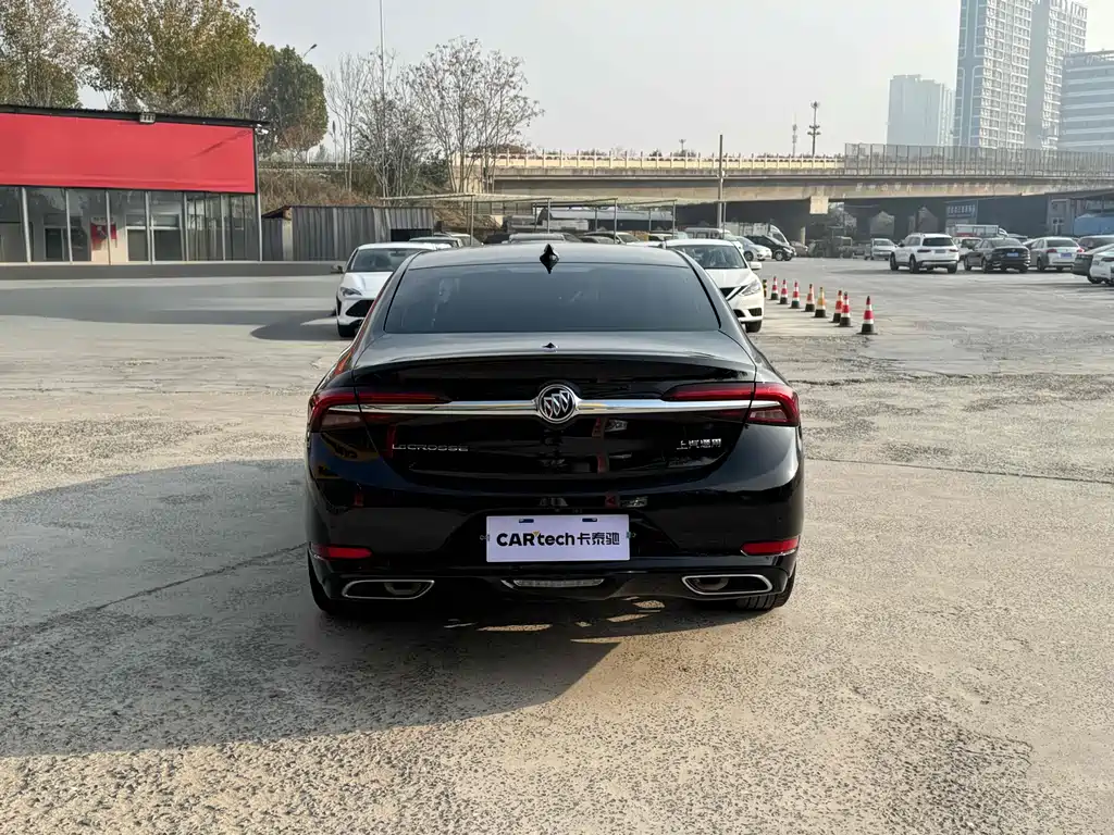 Buick LaCrosse 2022