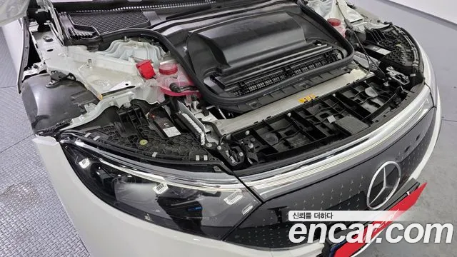 Mercedes-Benz EQS 2023