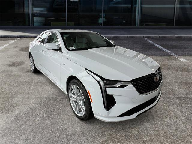 Cadillac CT4 2024