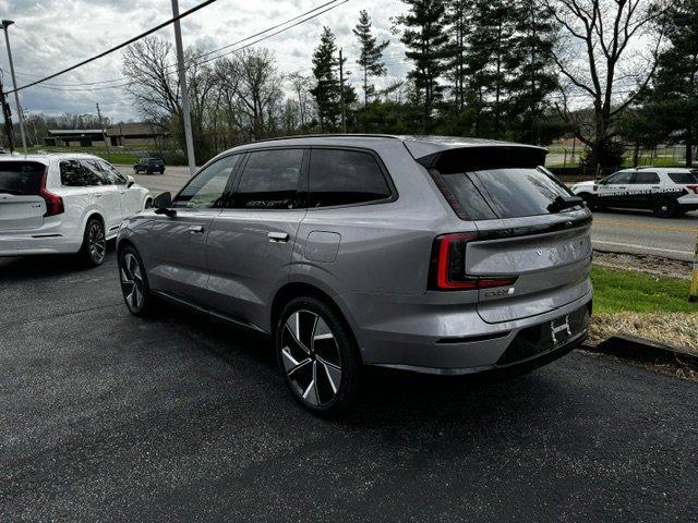 Volvo EX90 2026