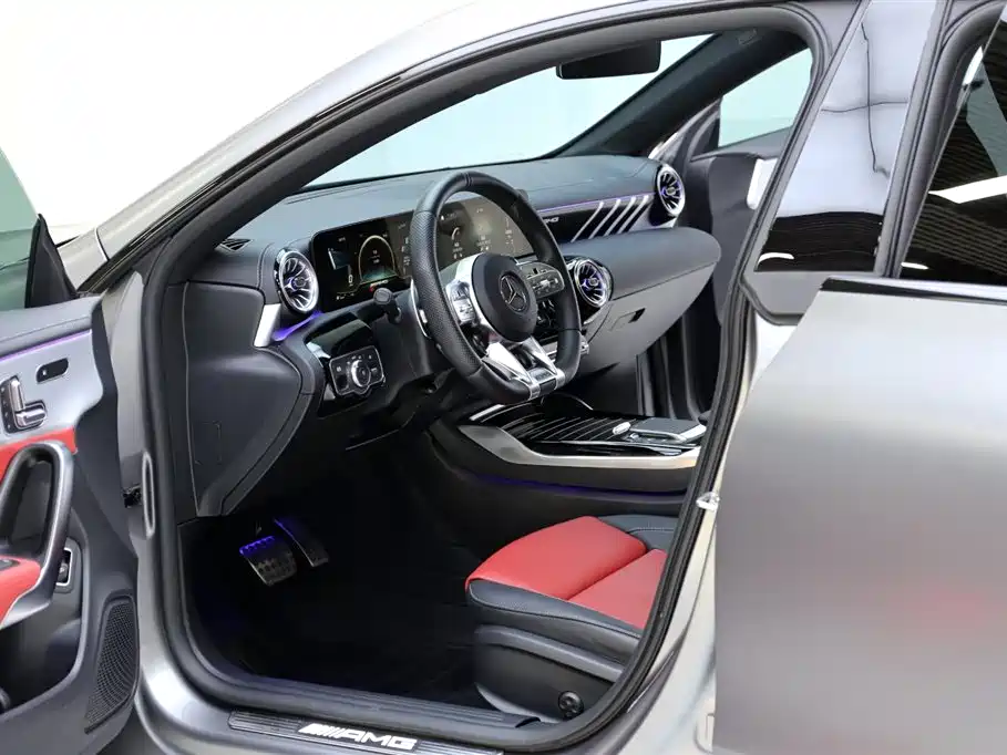 Mercedes-Benz CLA AMG 2023