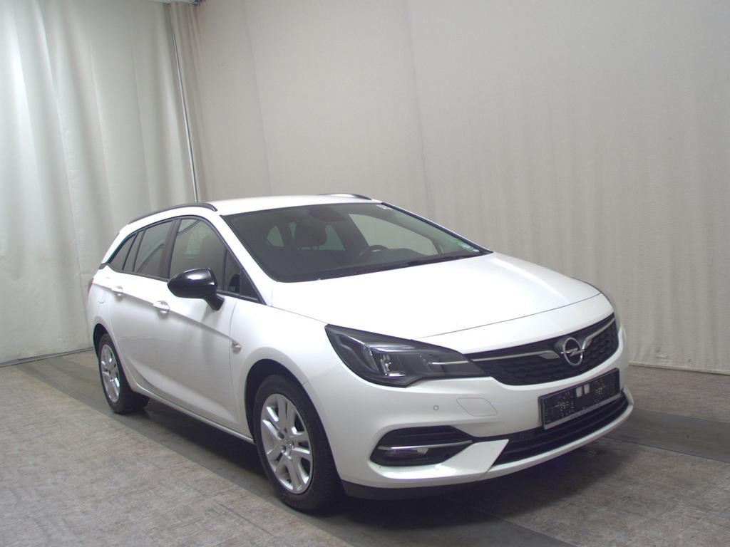 Opel Astra 2021