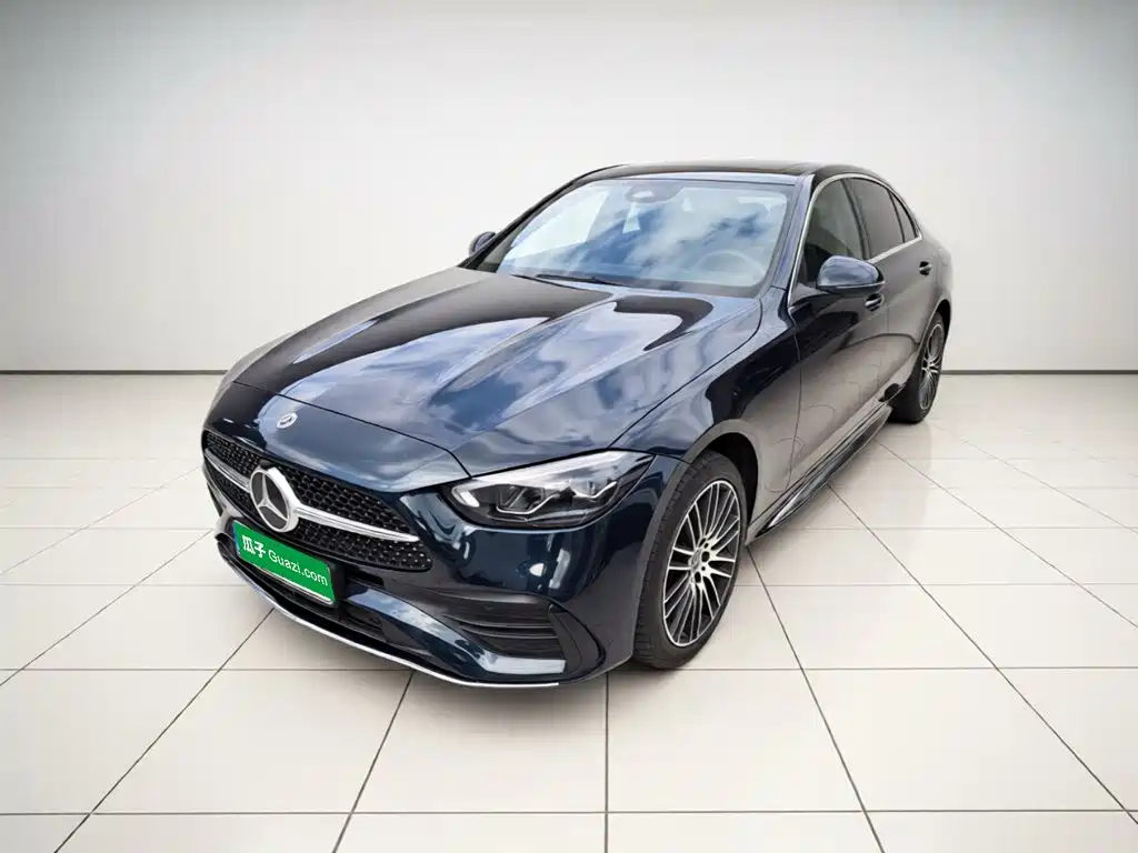 Mercedes-Benz C-Класс 2024