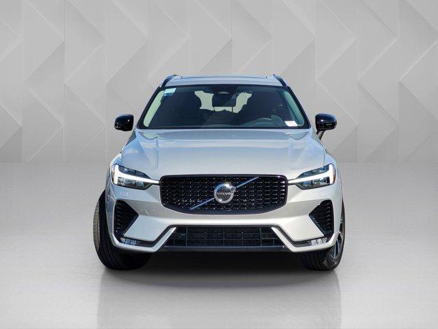 Volvo XC60 2025