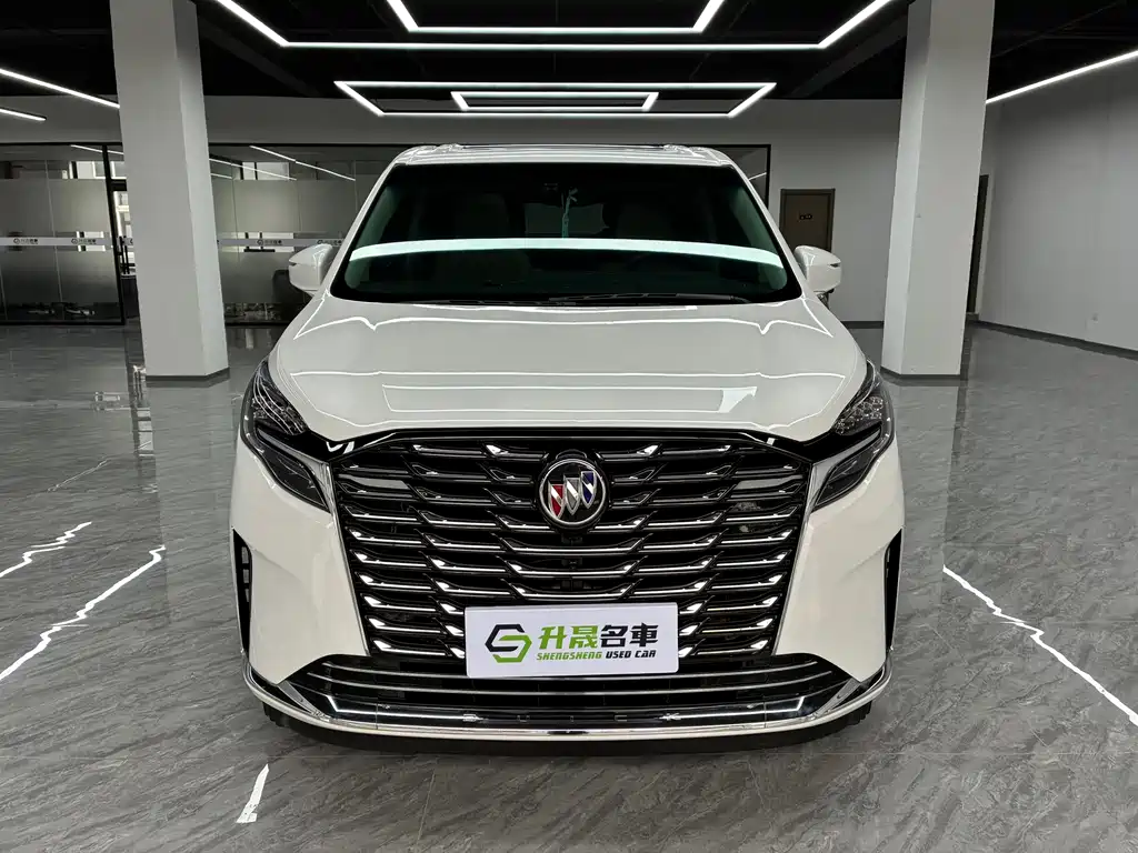 Buick GL8 2024