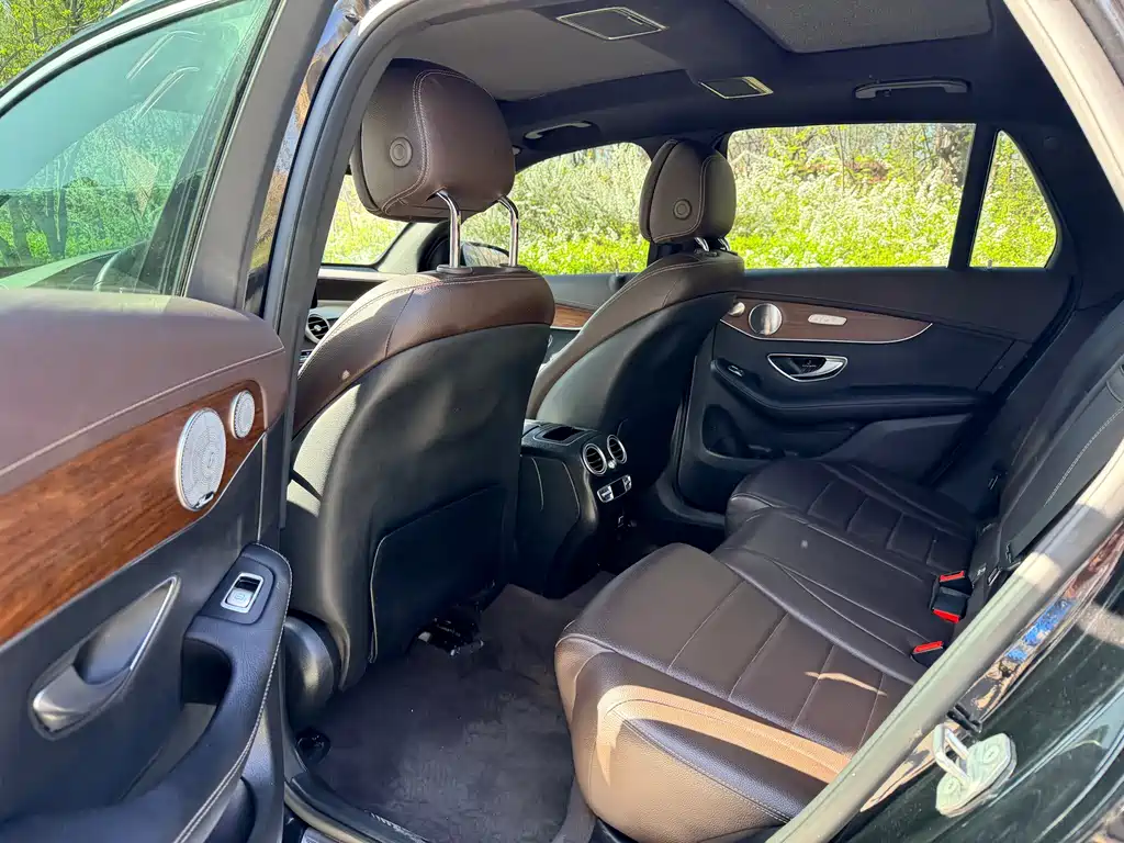 Mercedes-Benz GLC 2021