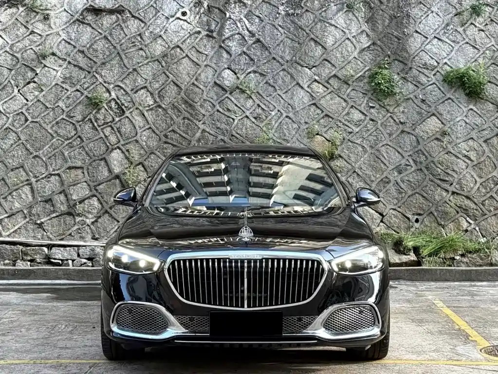 Mercedes-Benz Maybach S-Класс 2024