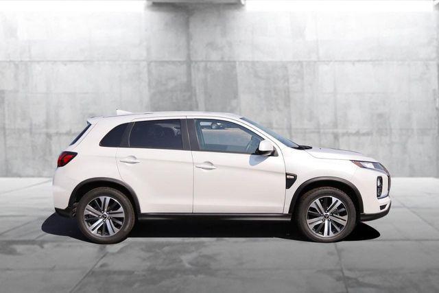 Mitsubishi Outlander Sport 2024