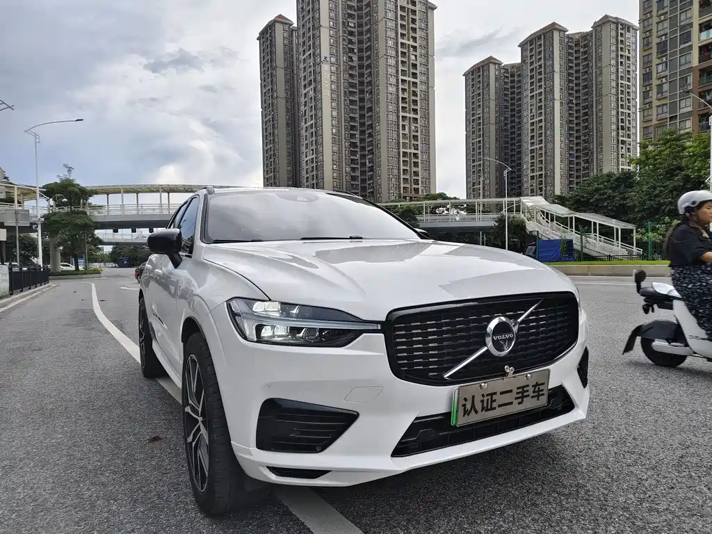 Volvo XC60 2021