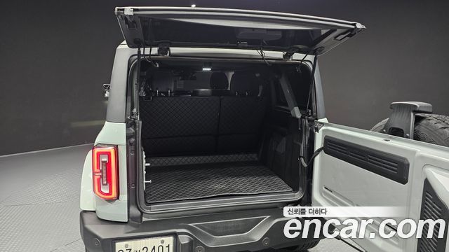 Ford Bronco 2024