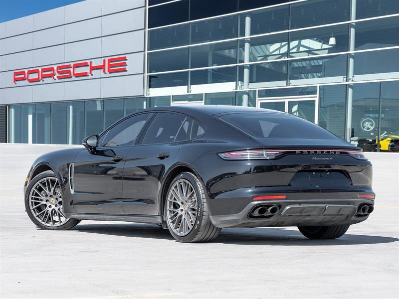 Porsche Panamera 2022