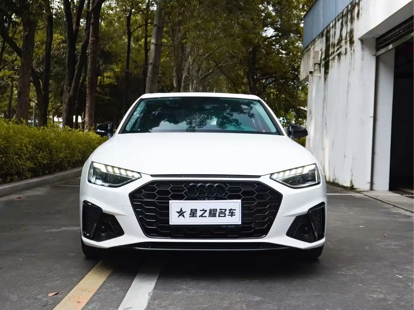 Audi A4 2023