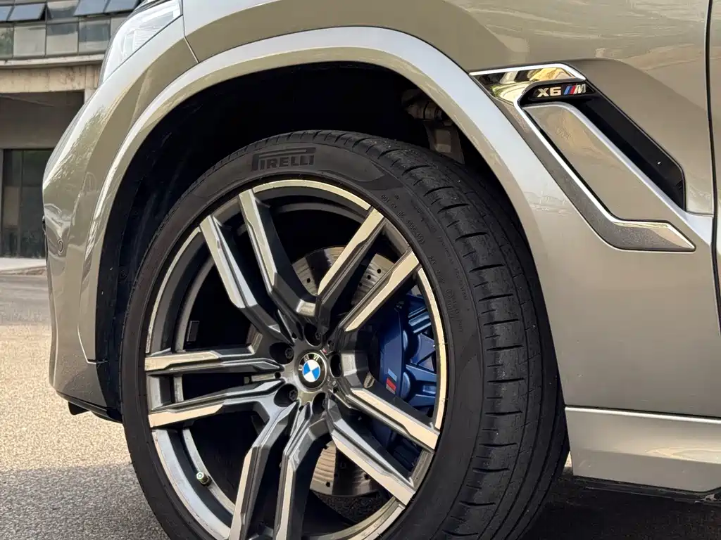 BMW X6 M 2021