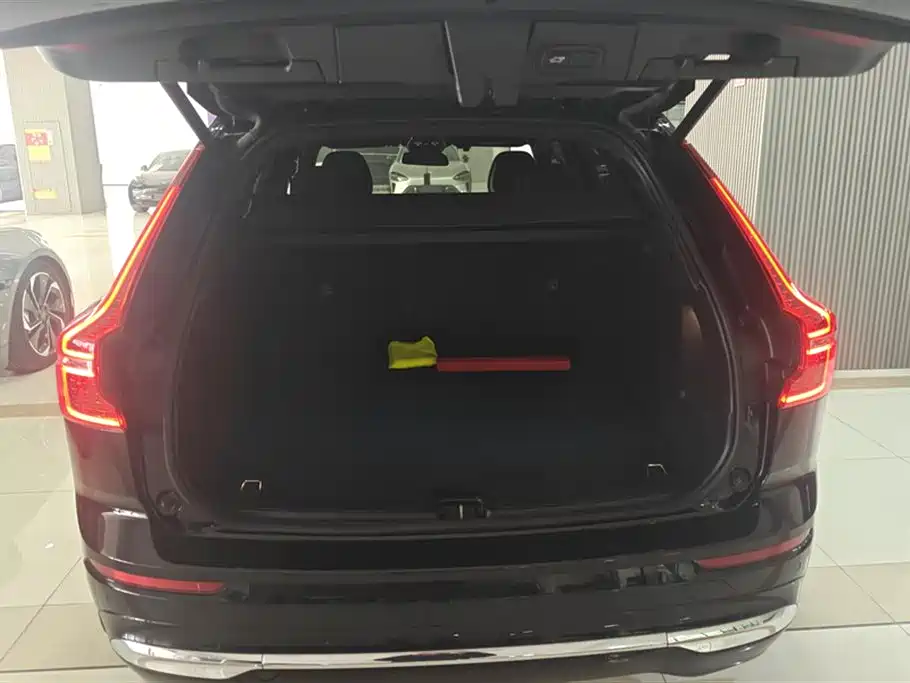 Volvo XC60 2023