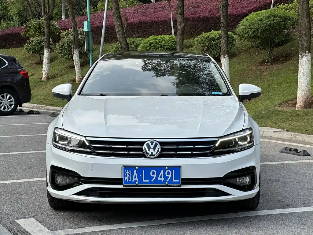 Volkswagen Lamando 2021