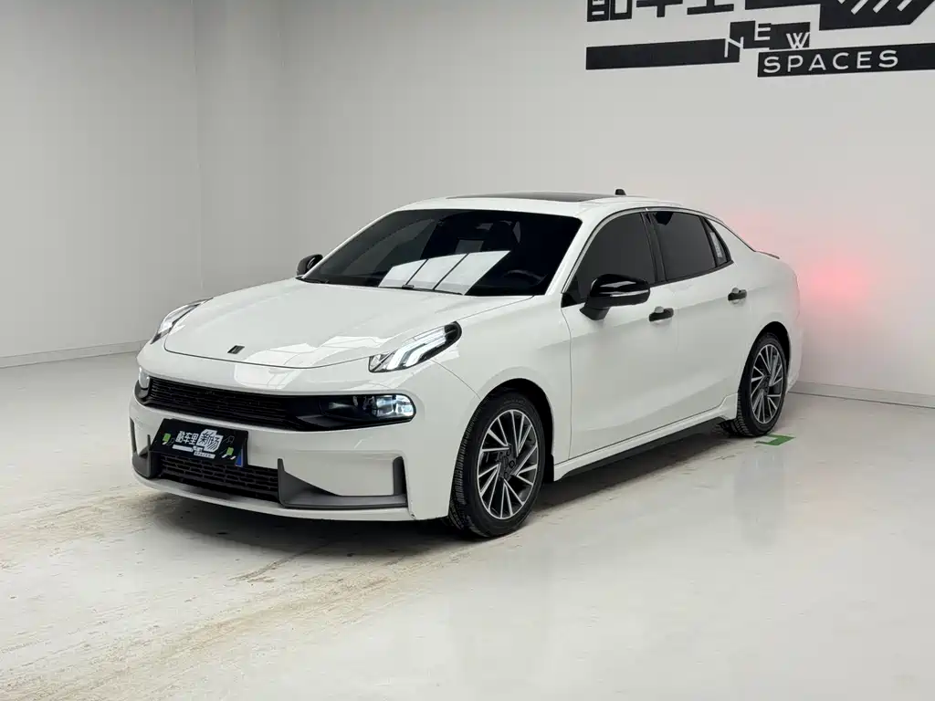 Lynk & Co 03 2023