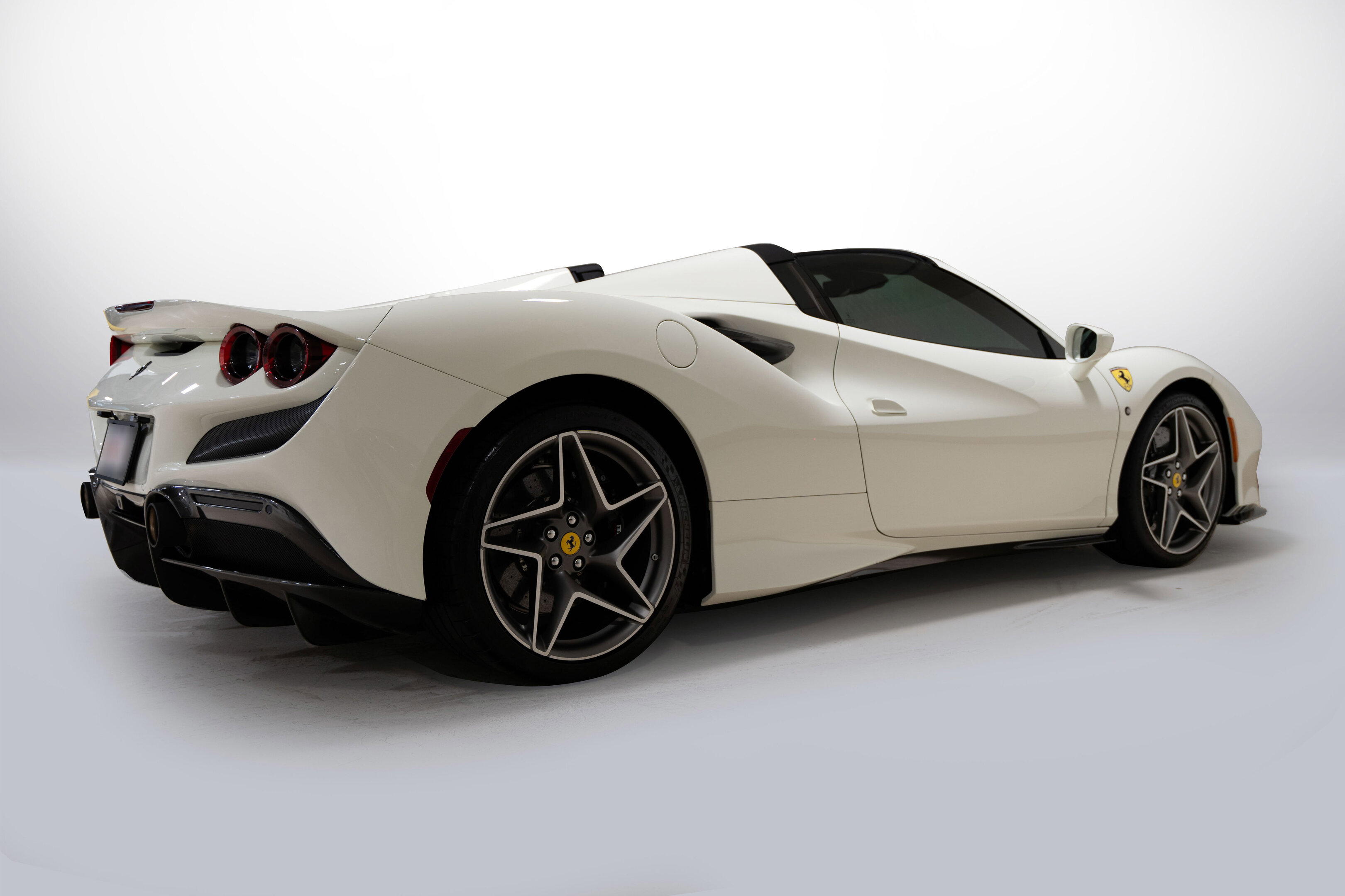 Ferrari F8 2022