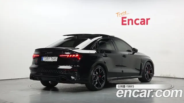 Audi RS3 2023
