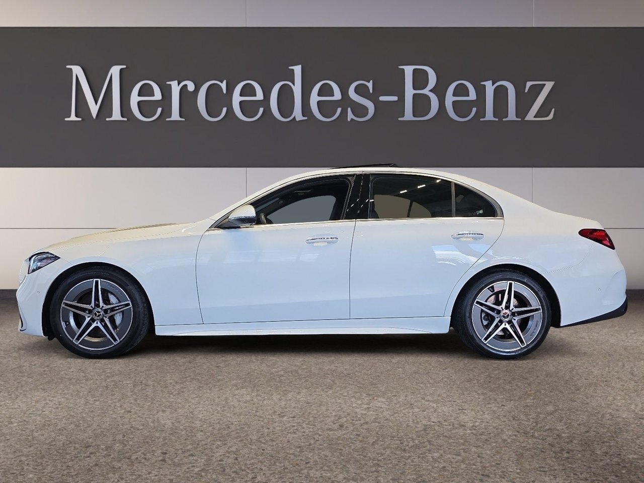 Mercedes-Benz C-Класс 2024