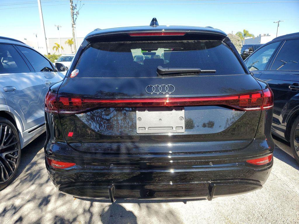 Audi SQ6 e-tron 2025
