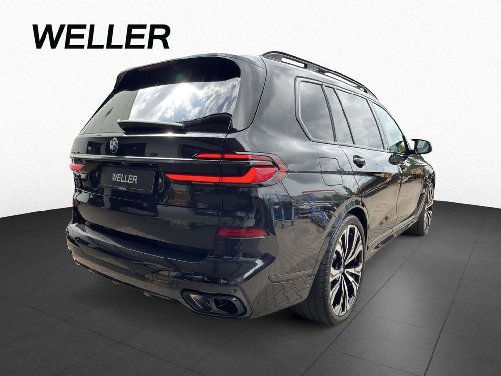 BMW X7 M60 2023