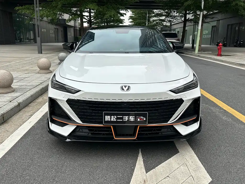 Changan UNI-V 2022
