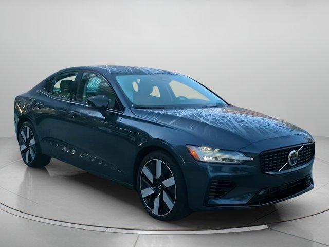 Volvo S60 2024