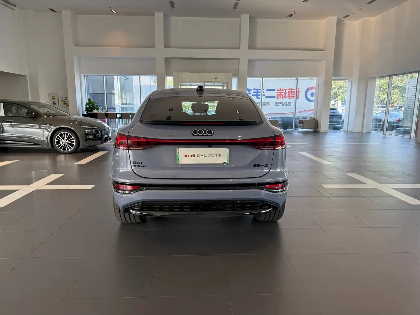 Audi e-tron 2025