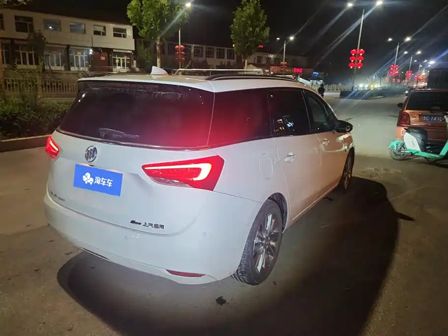 Buick GL6 2020