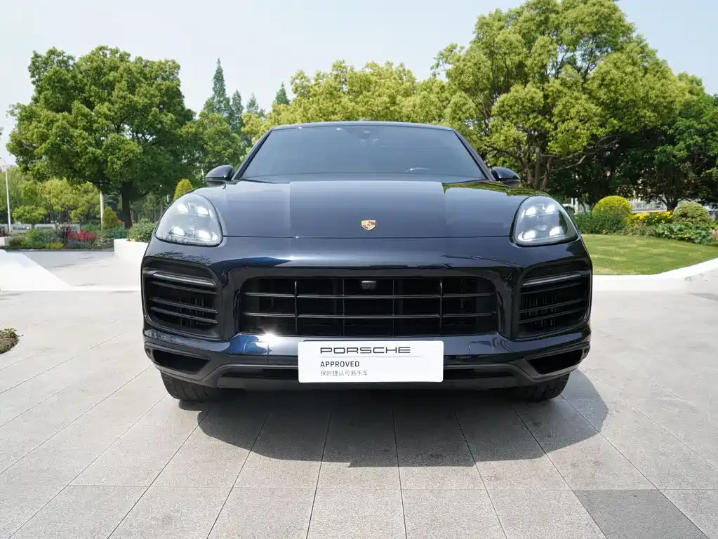 Porsche Cayenne 2021
