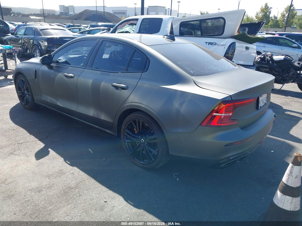 Volvo S60 2022