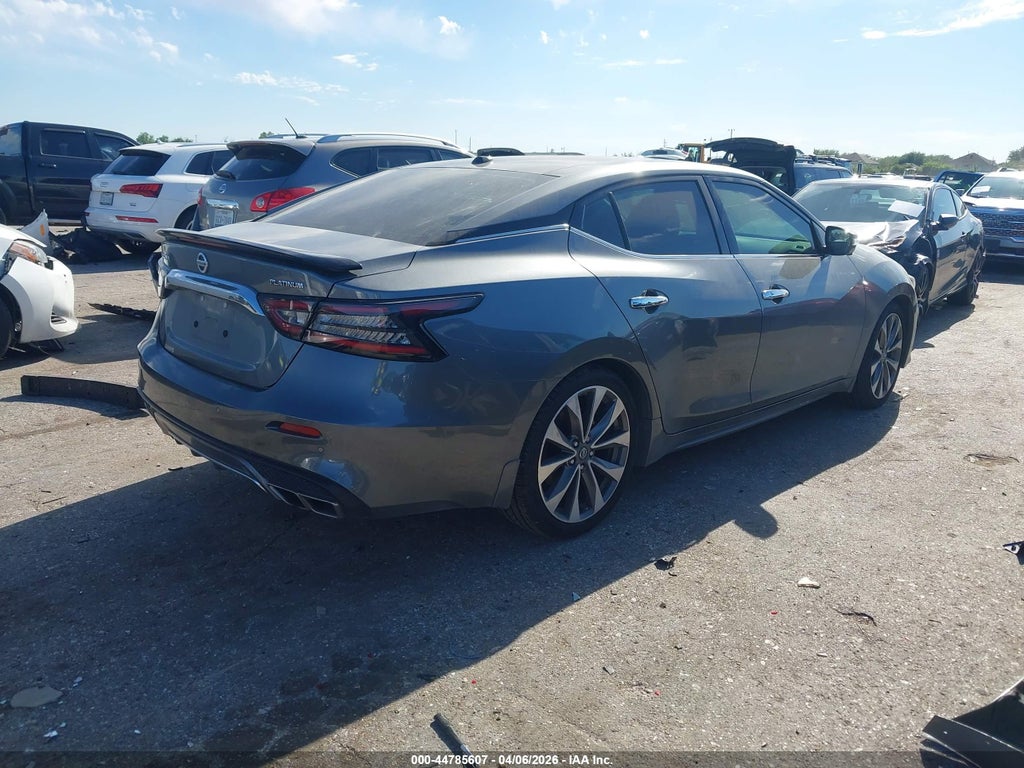 Nissan Maxima 2022
