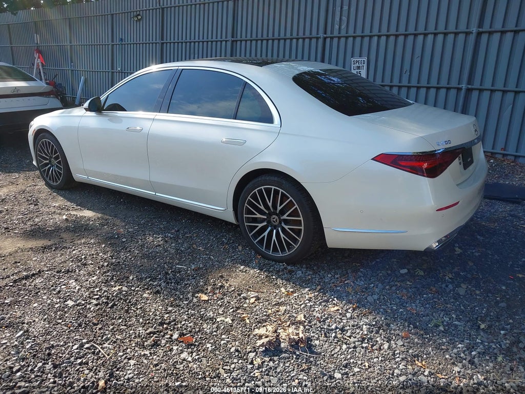 Mercedes-Benz S-Класс 2023