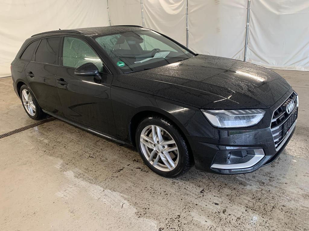 Audi A4 2023
