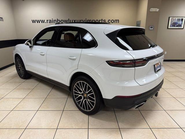 Porsche Cayenne 2022