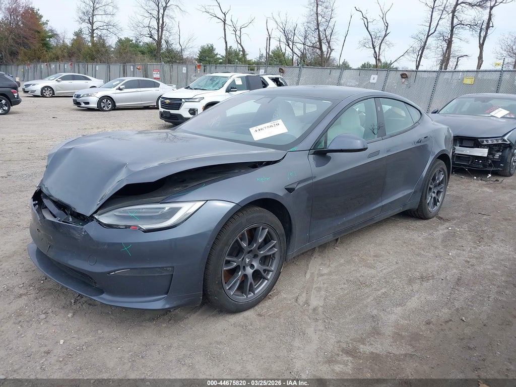 Tesla Model S 2021