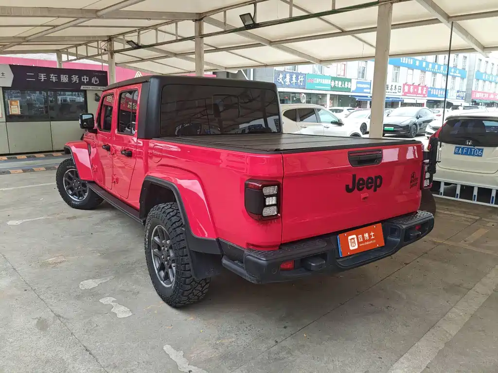 Jeep Gladiator 2023