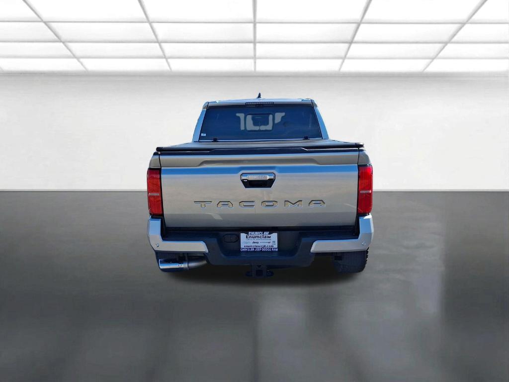 Toyota Tacoma 2024