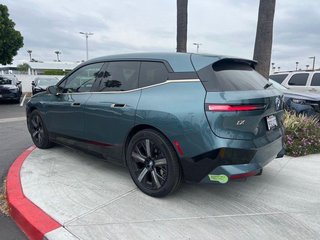 BMW iX 2023