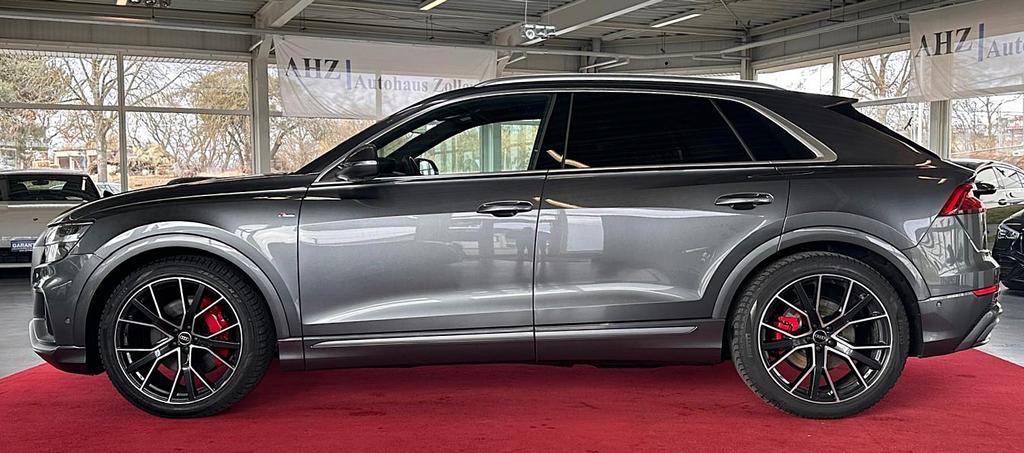 Audi Q8 2023