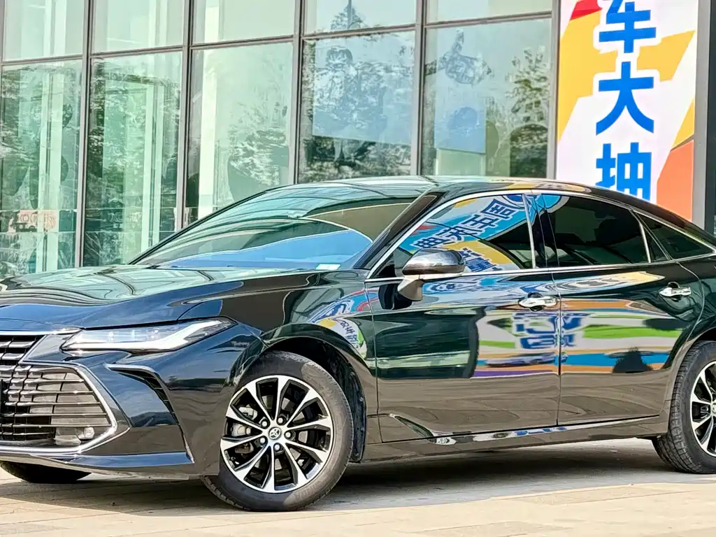 Toyota Avalon 2022
