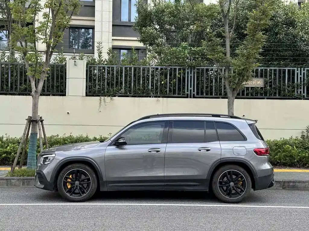 Mercedes-Benz GLB AMG 2022