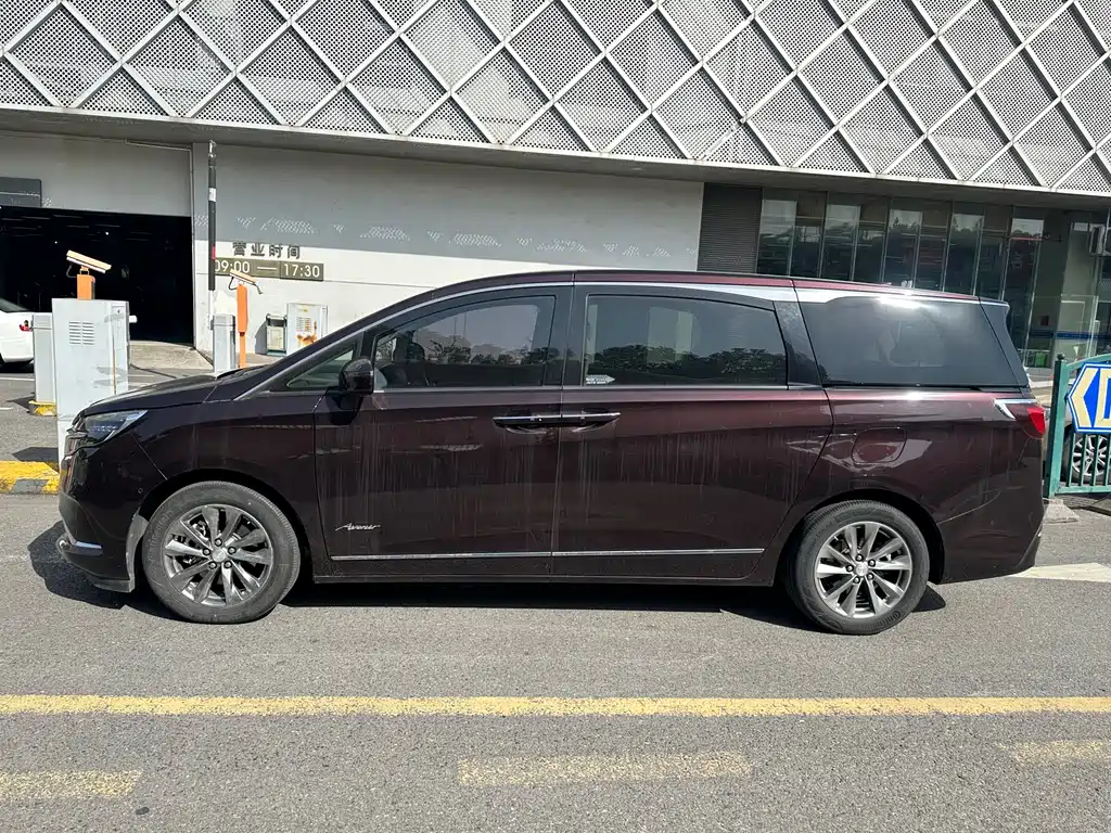 Buick GL8 2022
