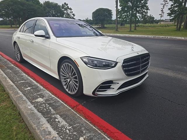 Mercedes-Benz S-Класс 2021