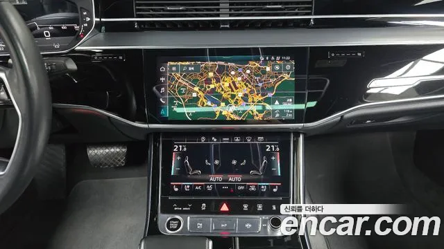 Audi A8 2021