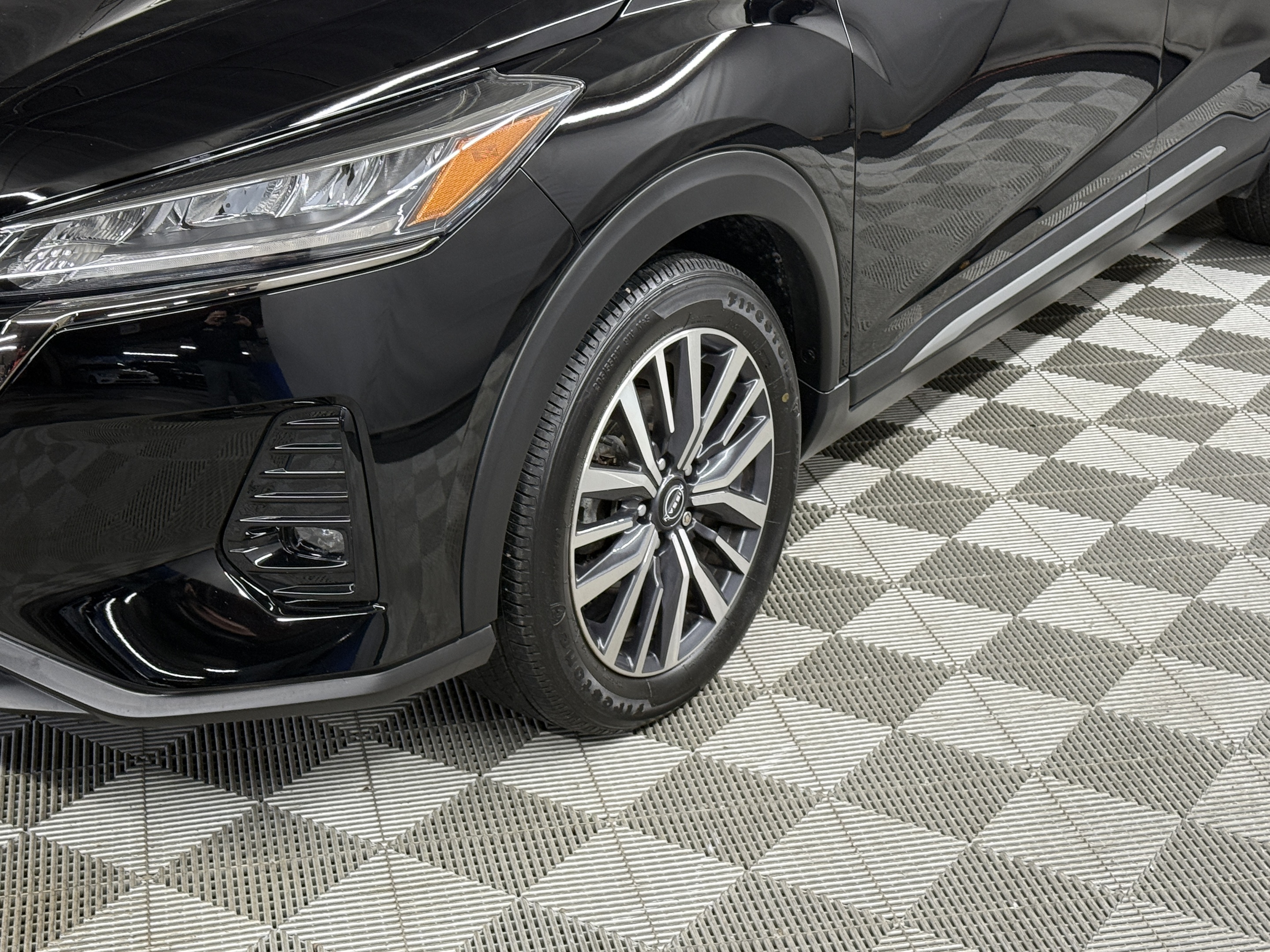 Nissan Kicks 2023