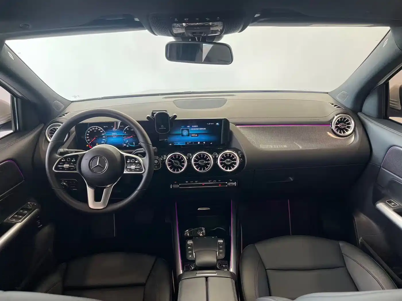 Mercedes-Benz GLA 2023