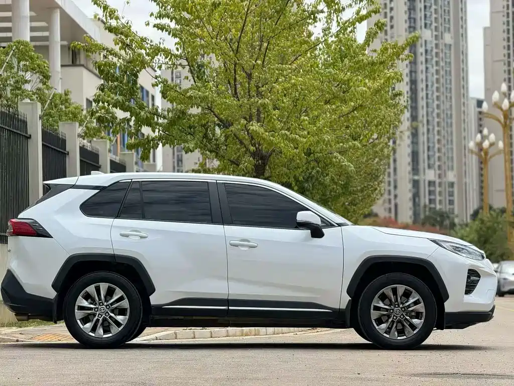 Toyota Wildlander 2022