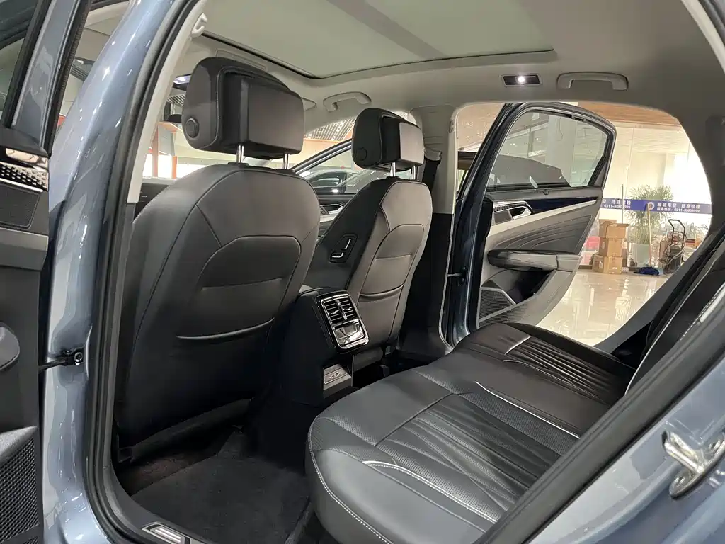 Volkswagen Passat 2021