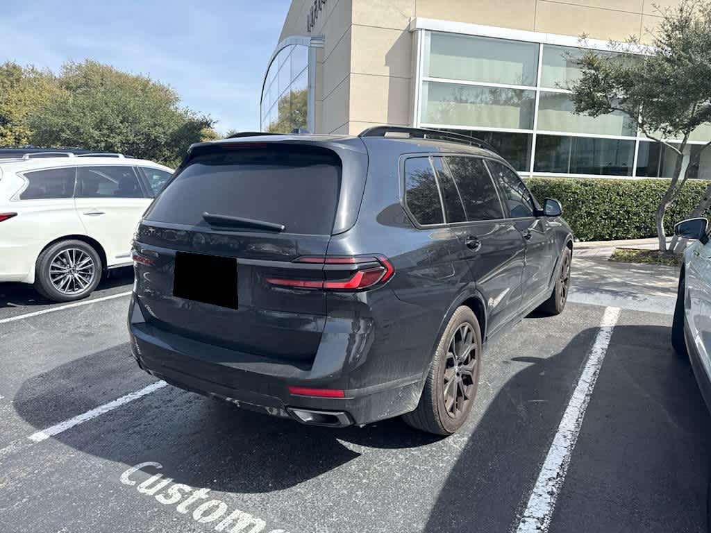BMW X7 2025